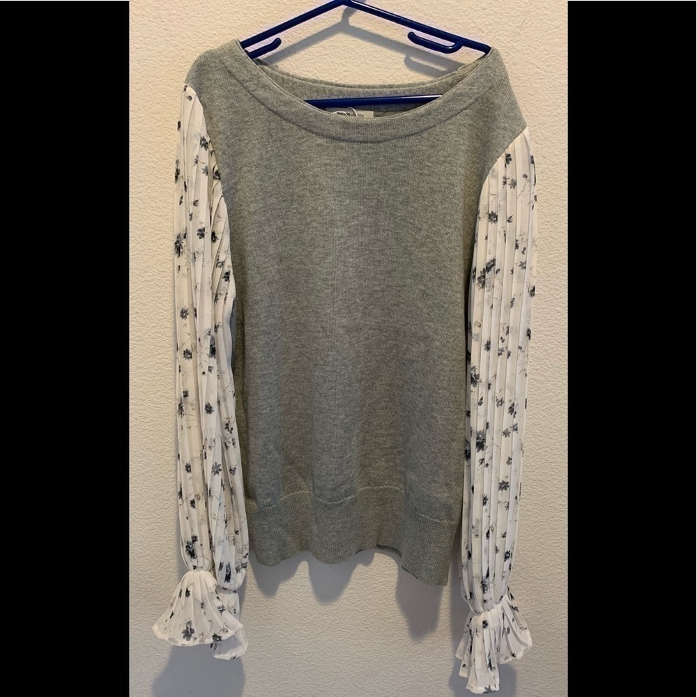 NWT Anthropology maude  vivante gray top unique XS​​​​​​​​​​​​​​​​​​​​​